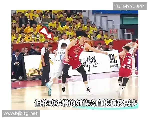 陈盈骏三分如虹曾凡博拼尽全力防守无力回天的比赛回顾 陈盈骏三分如虹曾凡博拼尽全力防守无力回天的比赛回顾